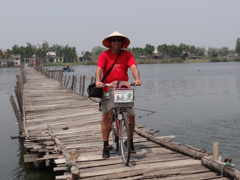 Documente Necesare pentru Viza Turistică în Vietnam pentru Cetățenii Români - Ghid Complet Documente Necesare pentru Viza Turistică în Vietnam pentru Cetățenii Români - Ghid Complet